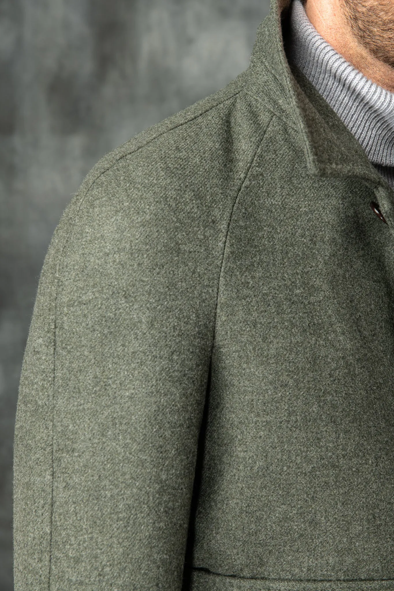 Green raglan coat – Made in Italy