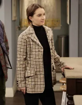 Last Man Standing Kaitlyn Dever Coat | Ujackets.com - 45% OFF