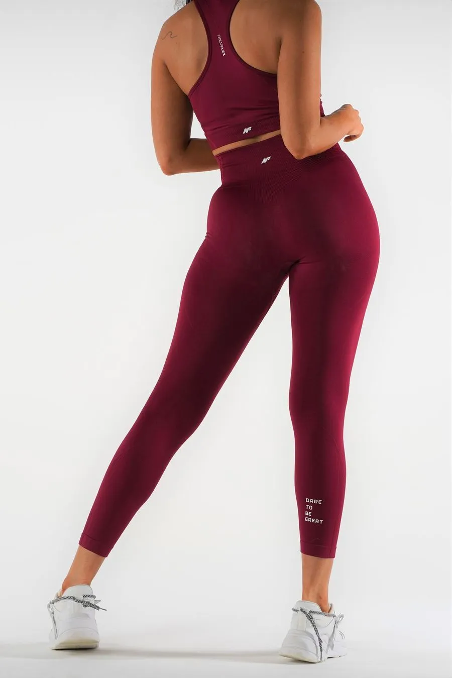 Motion Seamless Leggings - Ruby Red