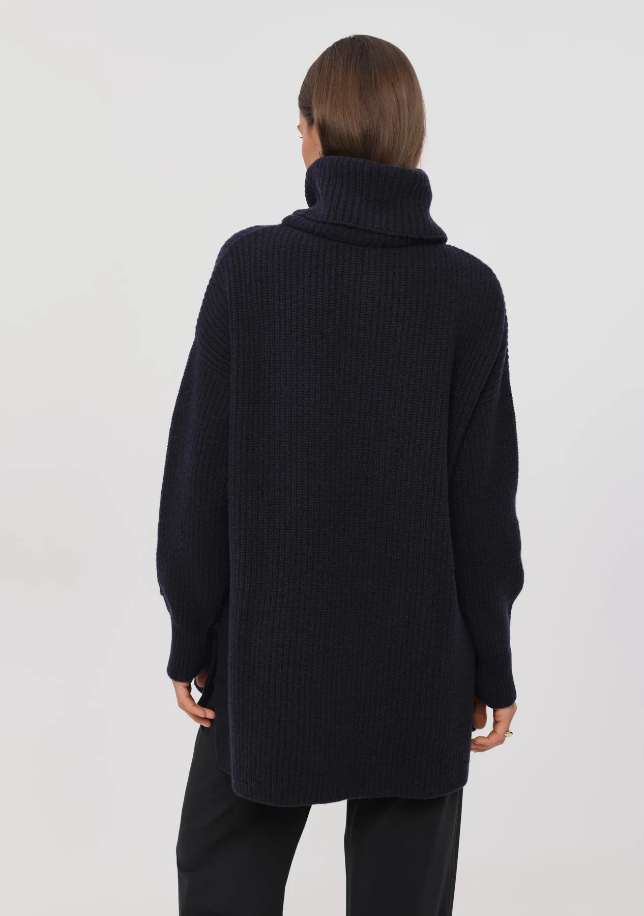 SAN MAURIZIO Cashmere Sweater navy