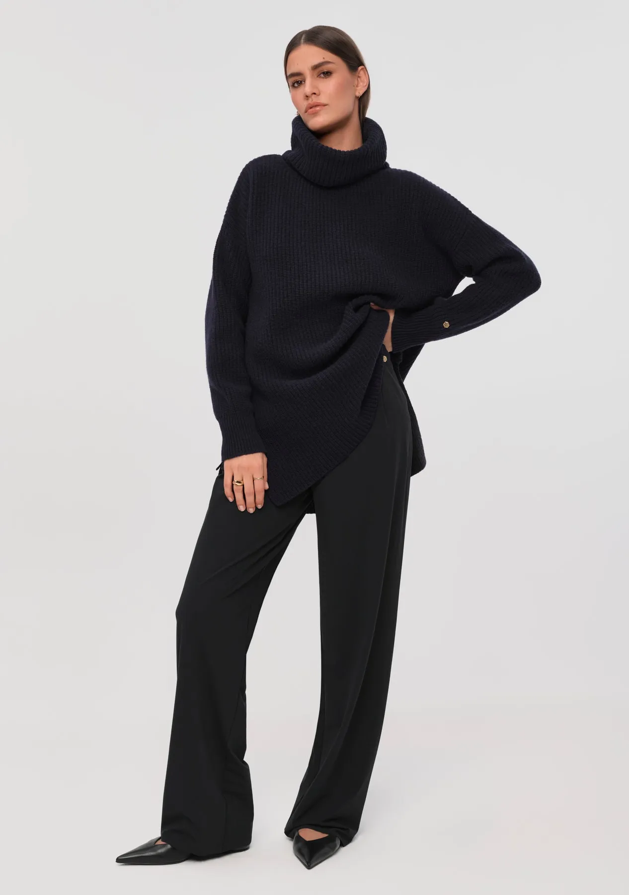 SAN MAURIZIO Cashmere Sweater navy