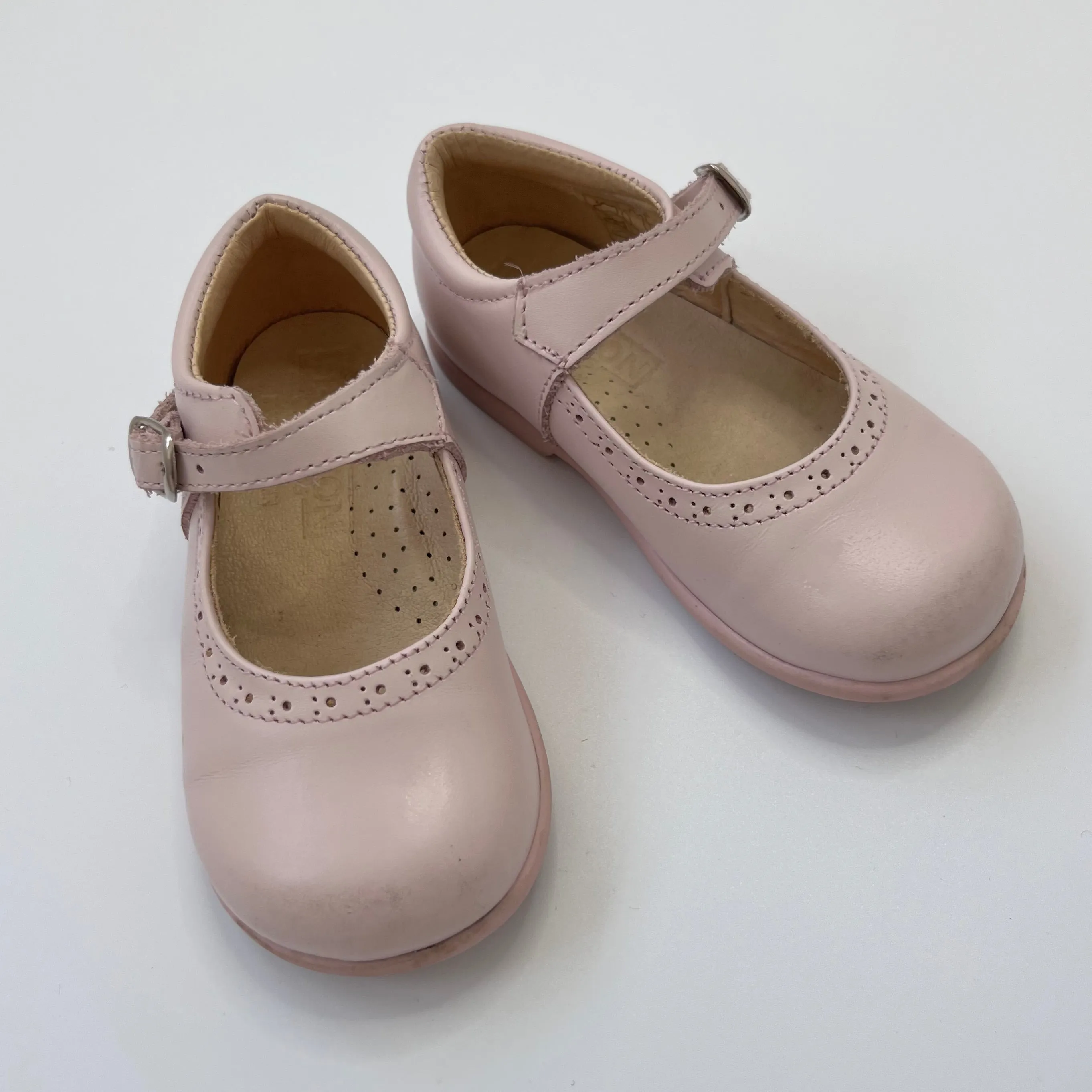 Trotters Pale Pink Leather Mary-Jane Shoes: Size EU 23