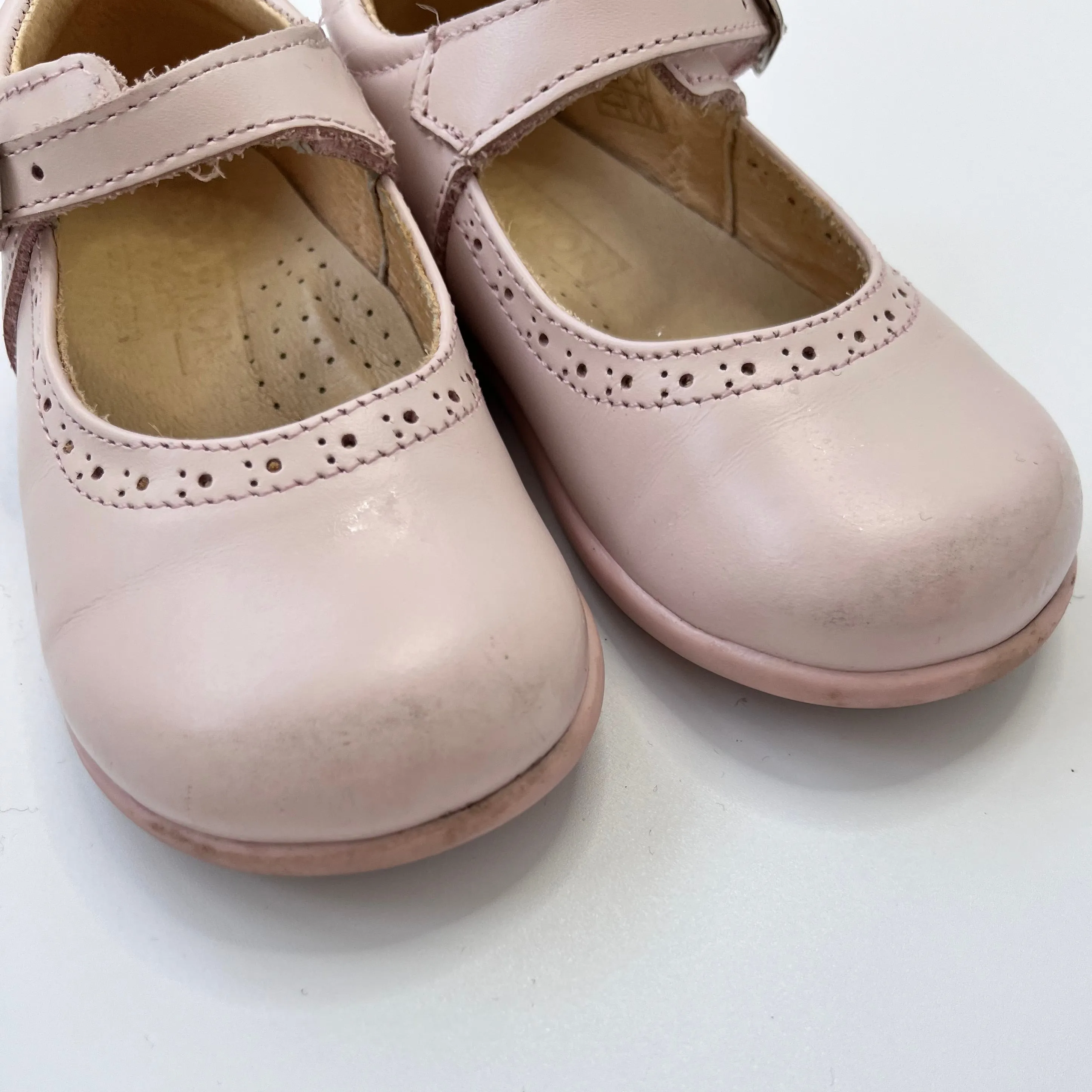 Trotters Pale Pink Leather Mary-Jane Shoes: Size EU 23