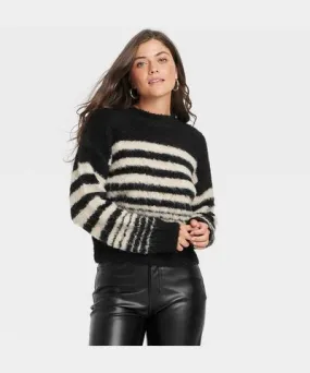 Universal Thread Women's Boucle Crewneck Pullover Sweater - Universal Thread™ Black/Cream Striped